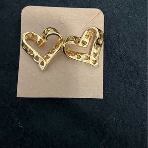 Avon gold heart earrings